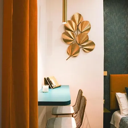 Dimora Petra -suites- בית הארחה 3*