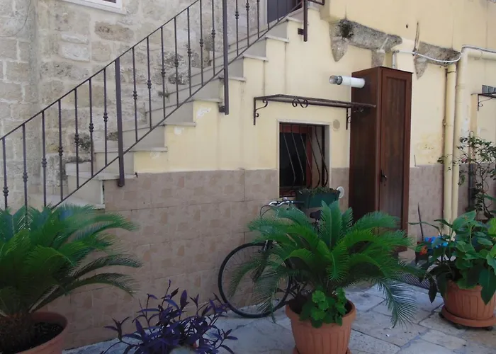 Dimora Petra -suites- 3*