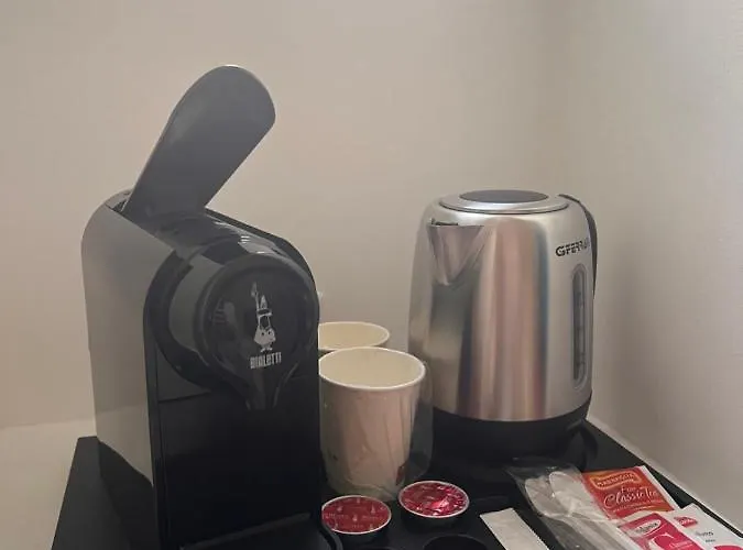 Dimora Petra -suites- Πανσιόν 3*