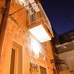 Affittacamere Dimora Petra -suites- 3*