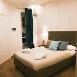 Guest house Dimora Petra -suites- 3*