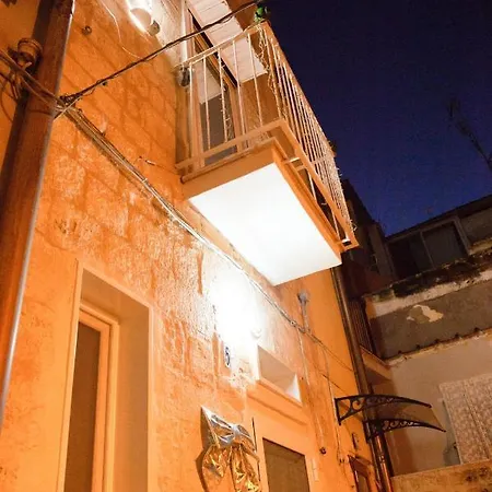 Casa de hóspedes Dimora Petra -suites- 3*