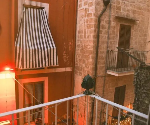 Guest house Dimora Petra -suites- 3*